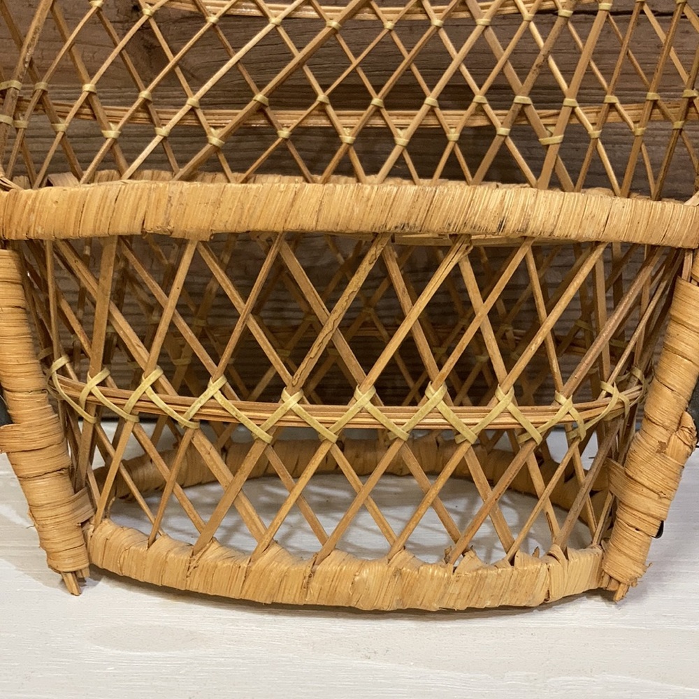 Vintage Rattan Chair - Picture 5 of 10
